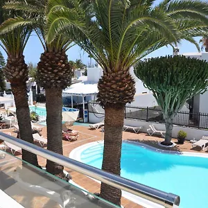 Tulipanes Aparthotel