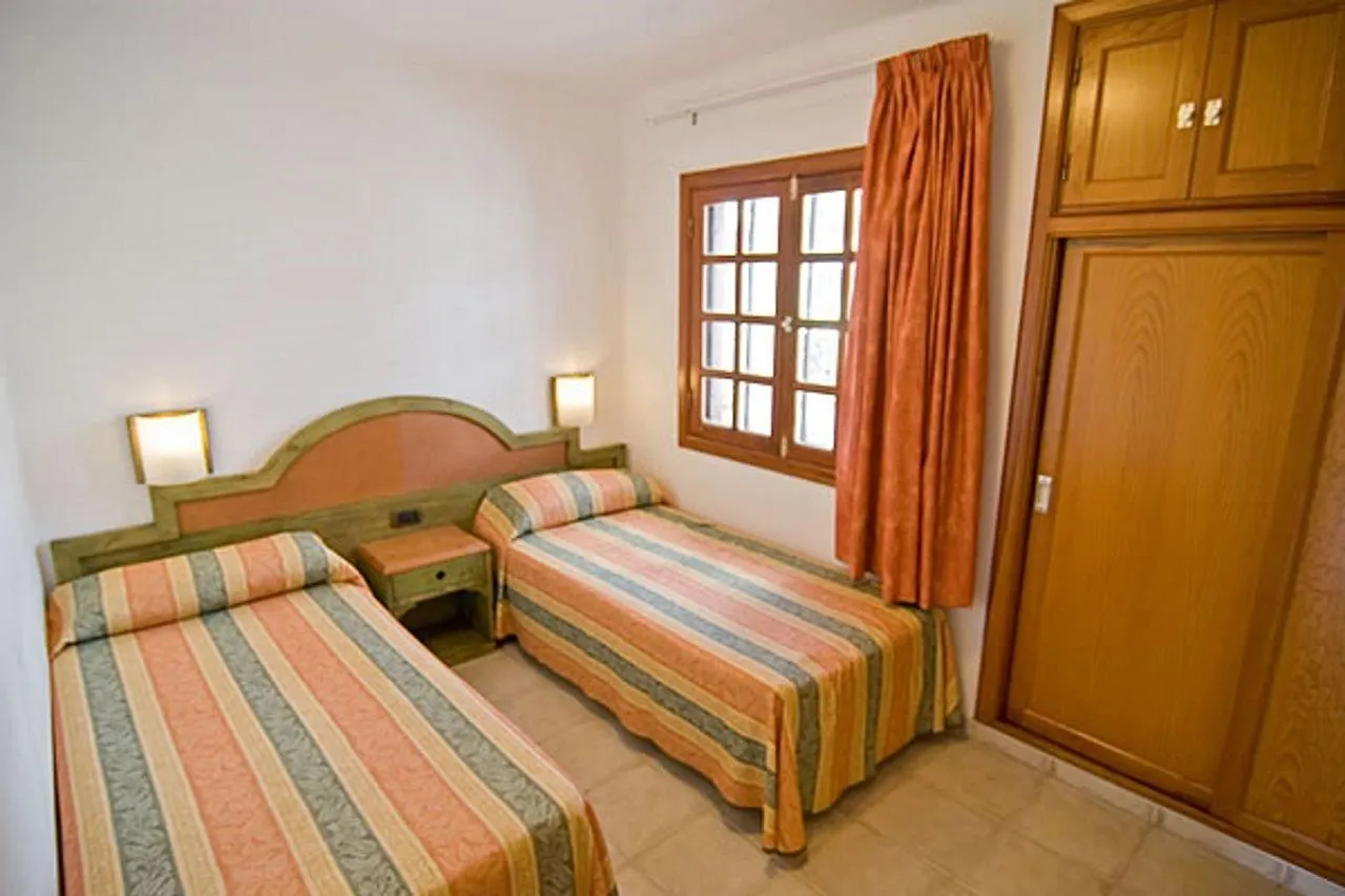 Apartamentos Princesa Guayadeque Puerto del Carmen  2*, Puerto del Carmen (Lanzarote) Spagna